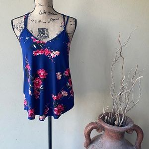 Papermoon top